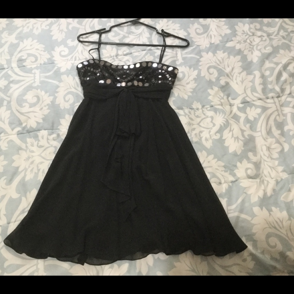 Pre-Owned BCBG Black Cocktail Dress.